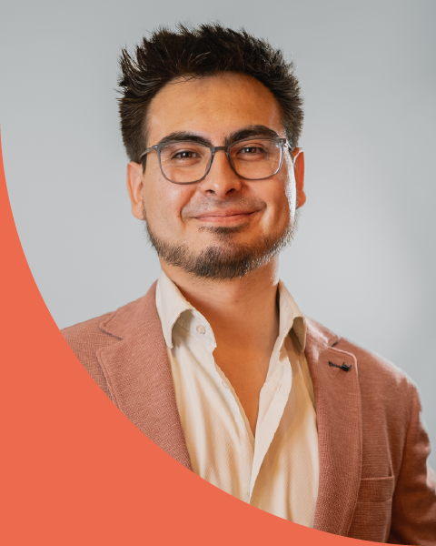 Retrato de Eduardo Carvajal, Director General en DualMedia